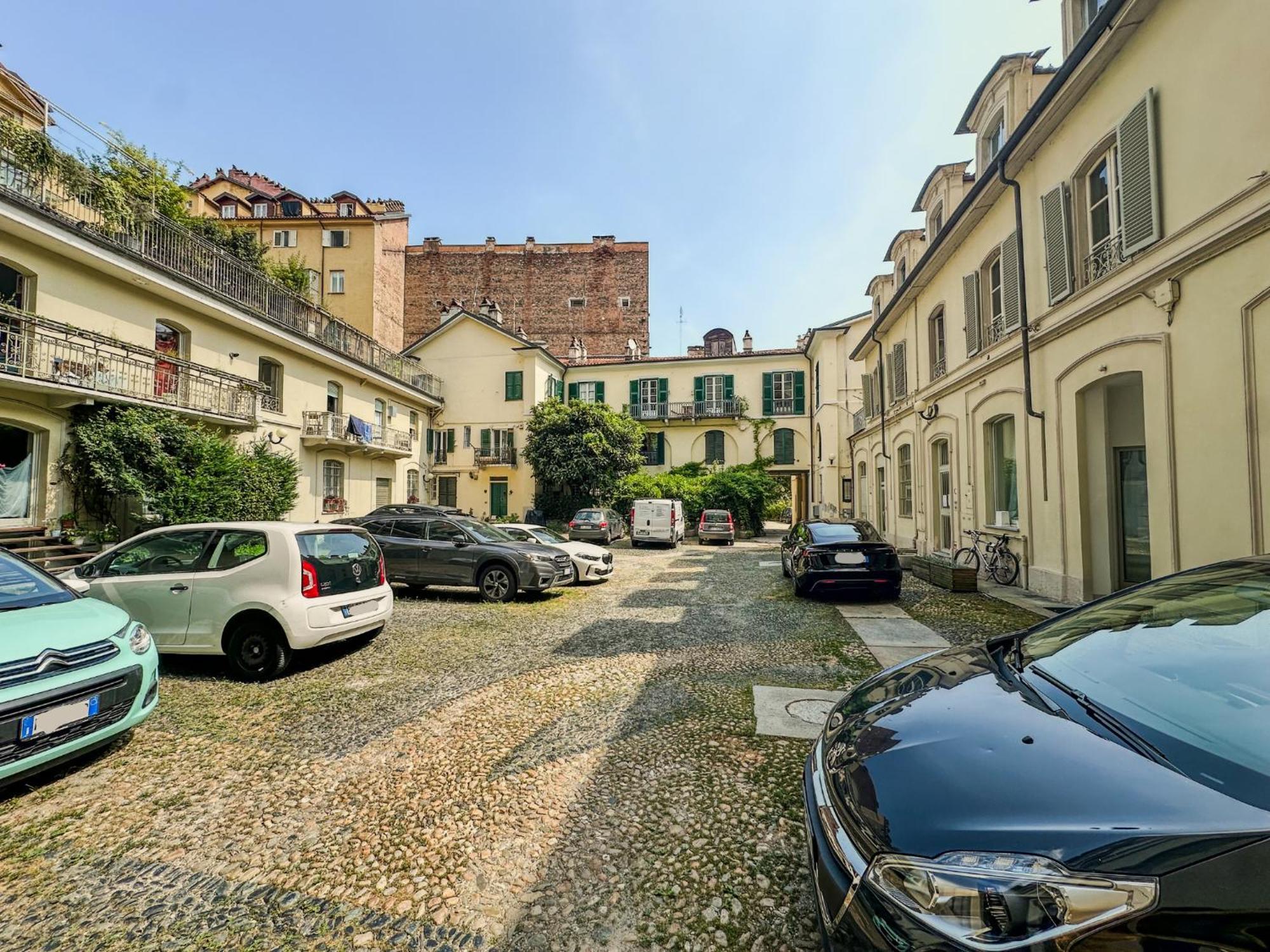 Loft Artistico Vicino A Mole Antonelliana E Fiume Po 都灵 外观 照片